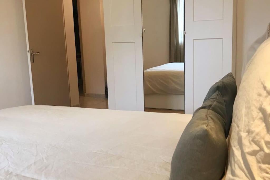 Appartement A 2 Pas Du Mont St-Michel Pontorson Eksteriør bilde